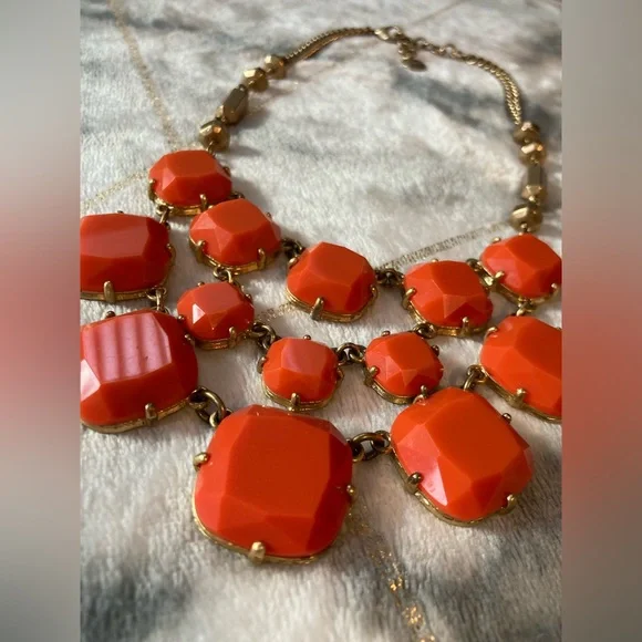 Stella & Dot Olivia Bib Necklace - Picture 2 of 5